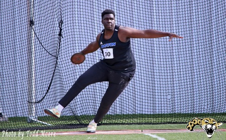 Lloyd breaks national record highlighting Barton track and field into final day of NJCAA Championships #GoBarton